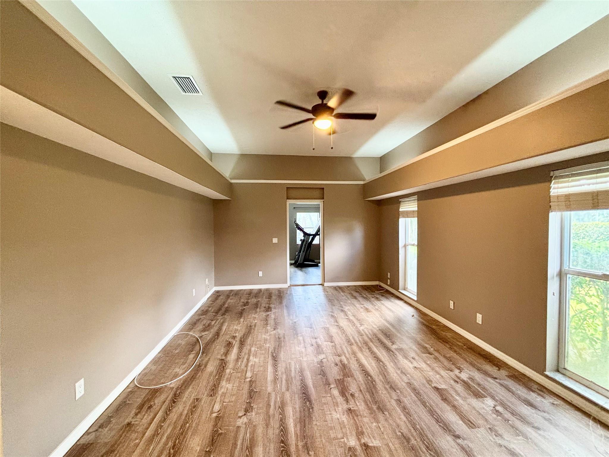 Country Club Estates - Residential