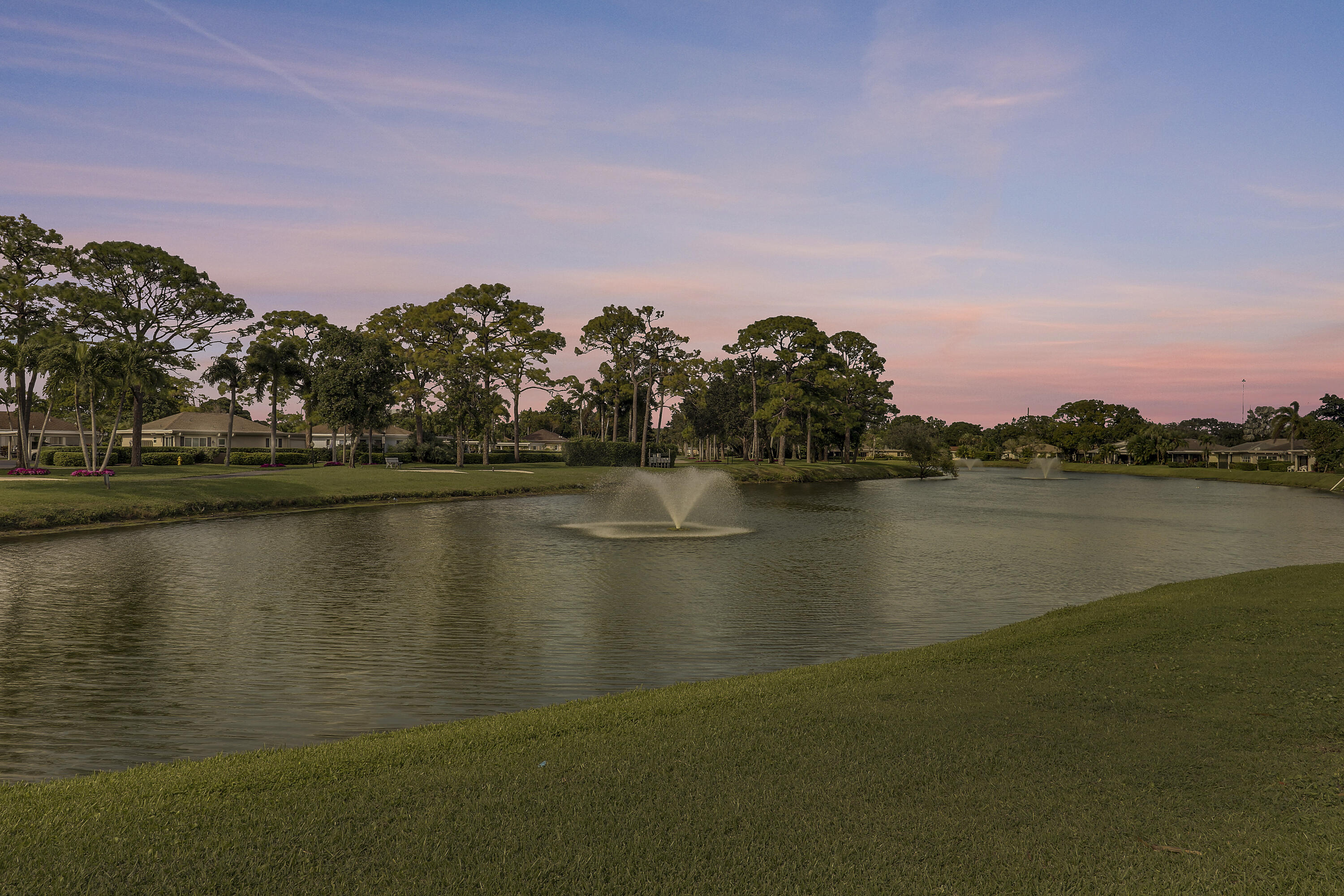 EASTPOINTE COUNTRY CLUB 5 - Residential