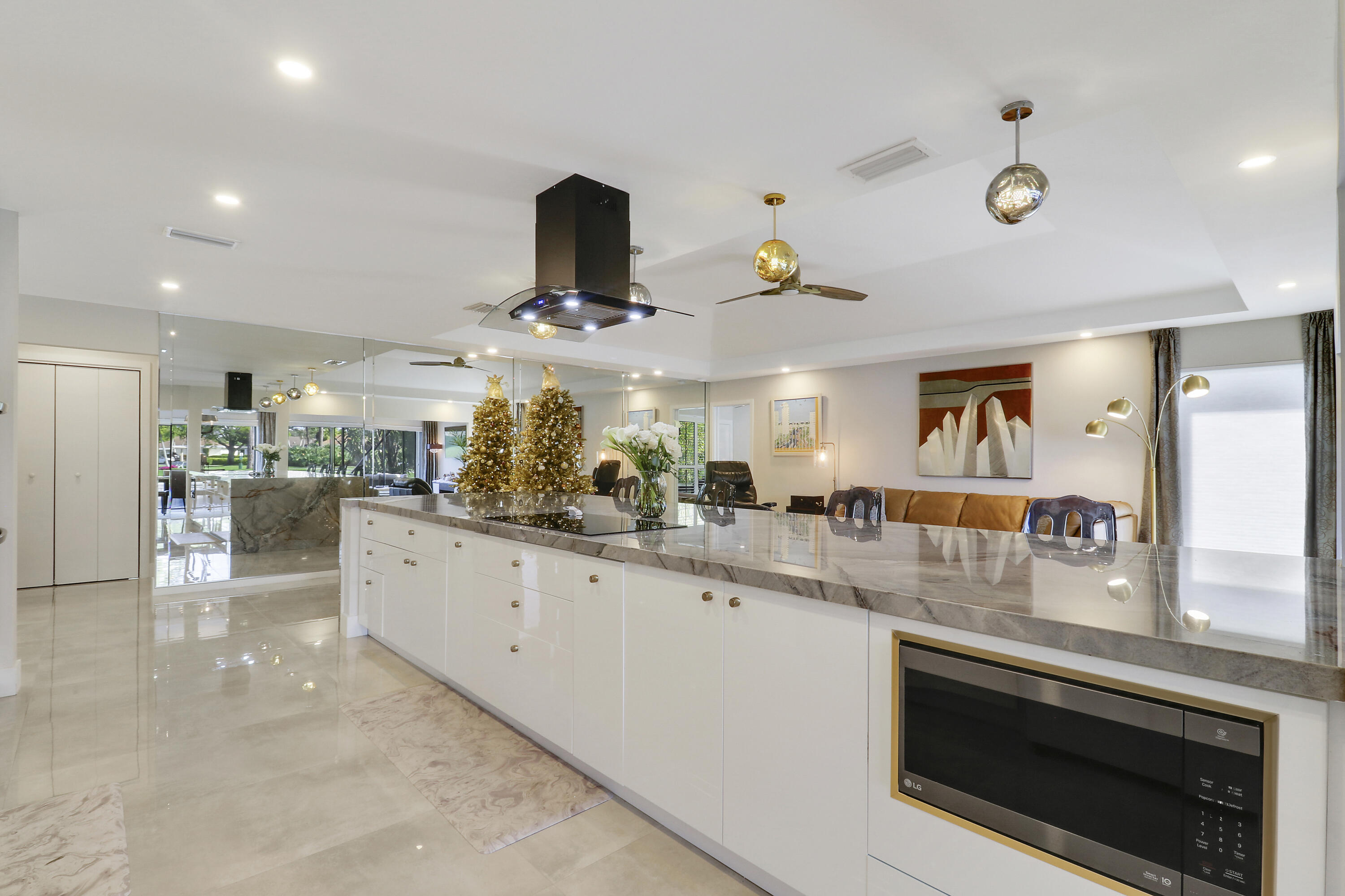 EASTPOINTE COUNTRY CLUB 5 - Residential