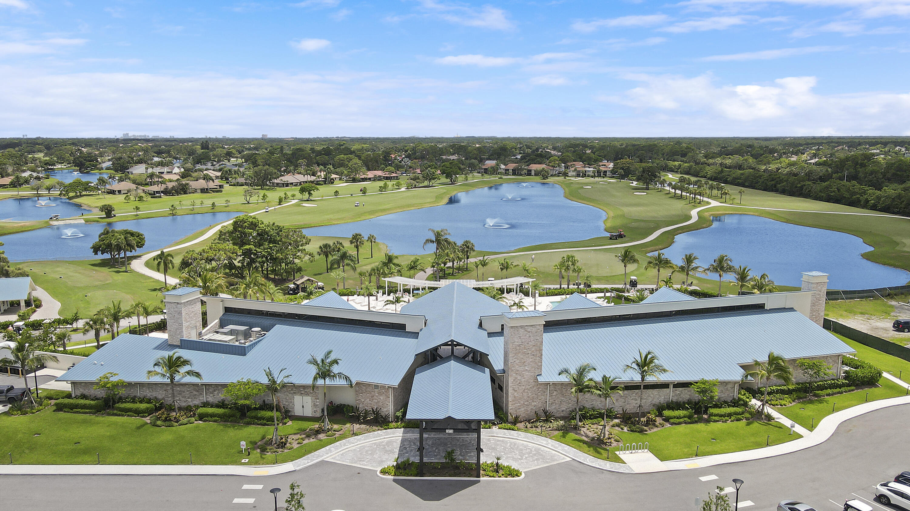 EASTPOINTE COUNTRY CLUB 5 - Residential