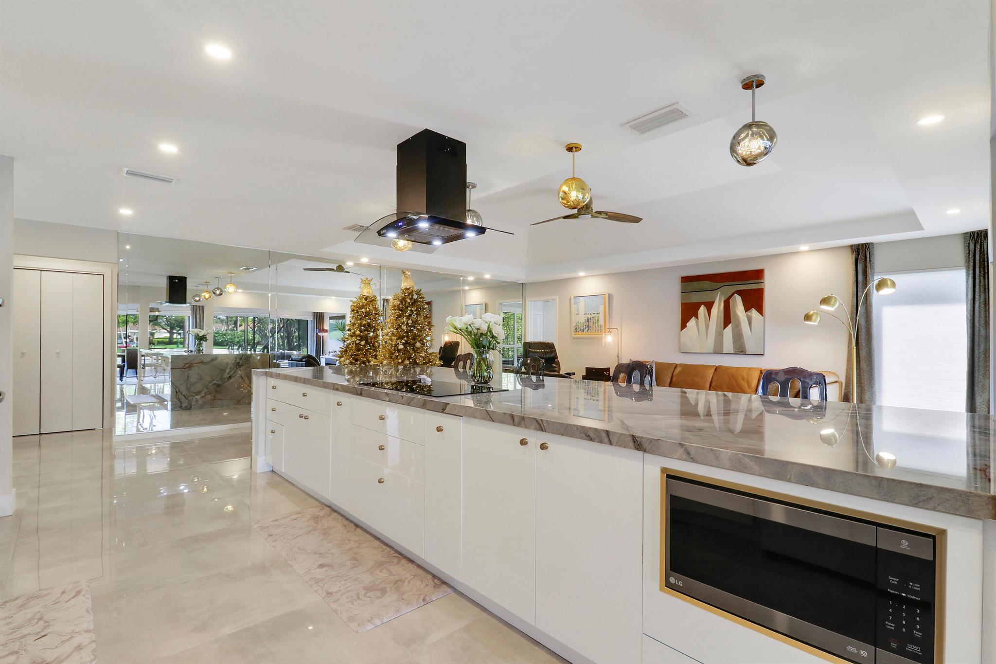 EASTPOINTE COUNTRY CLUB 5 - Residential