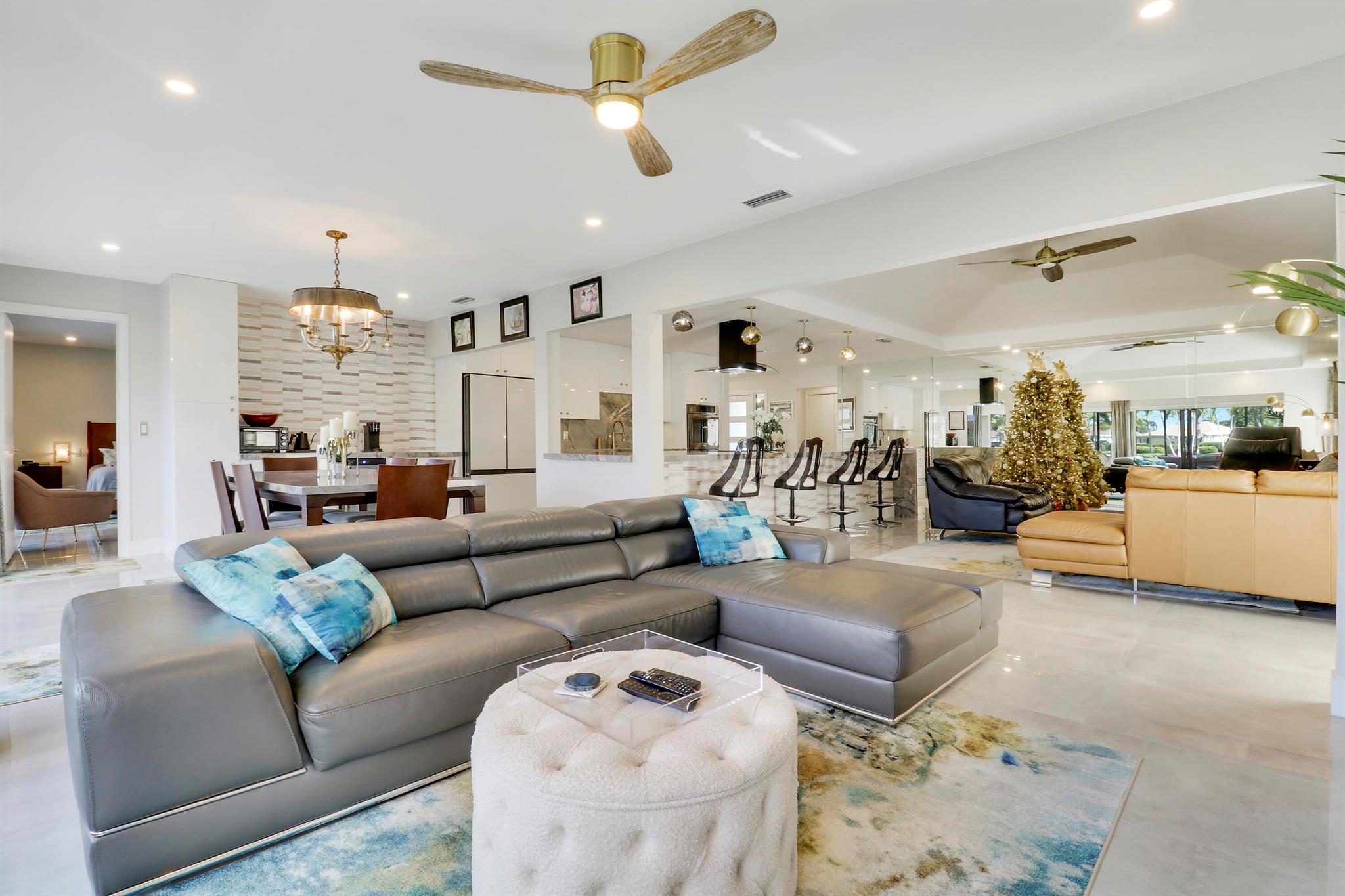 EASTPOINTE COUNTRY CLUB 5 - Residential