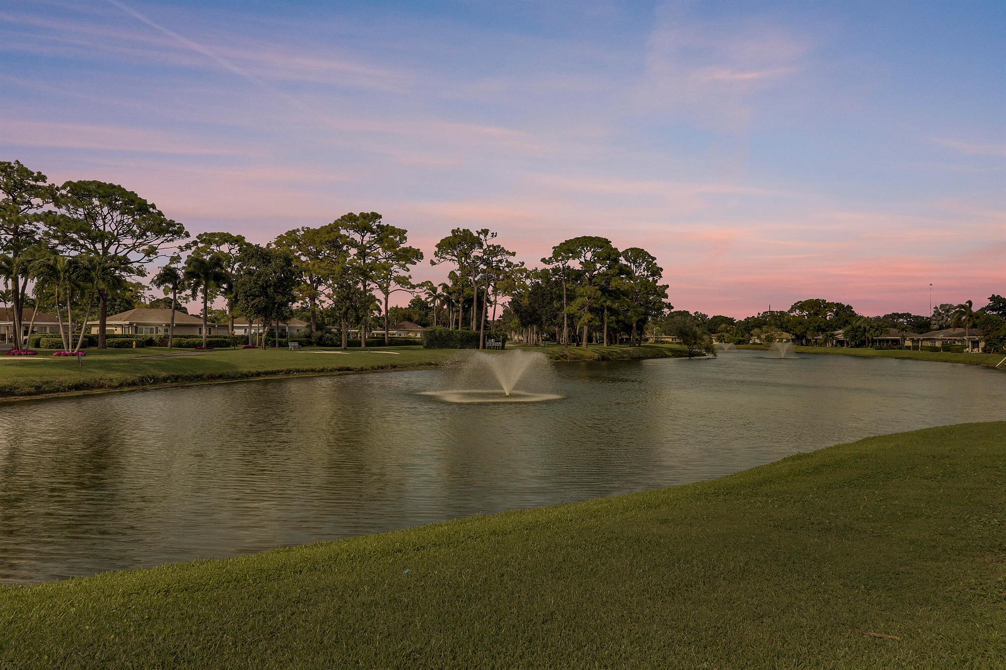 EASTPOINTE COUNTRY CLUB 5 - Residential