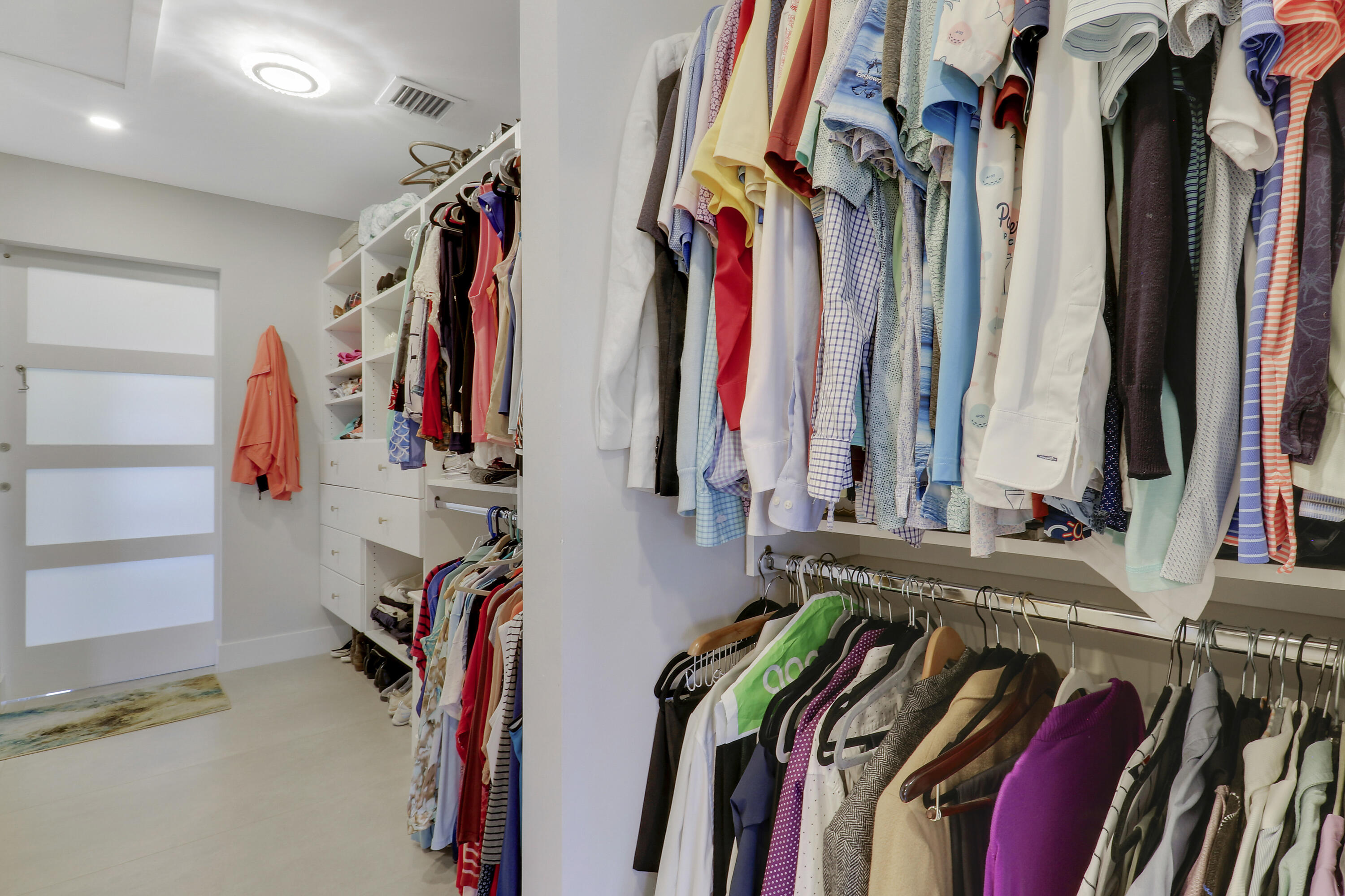 EASTPOINTE COUNTRY CLUB 5 - Residential