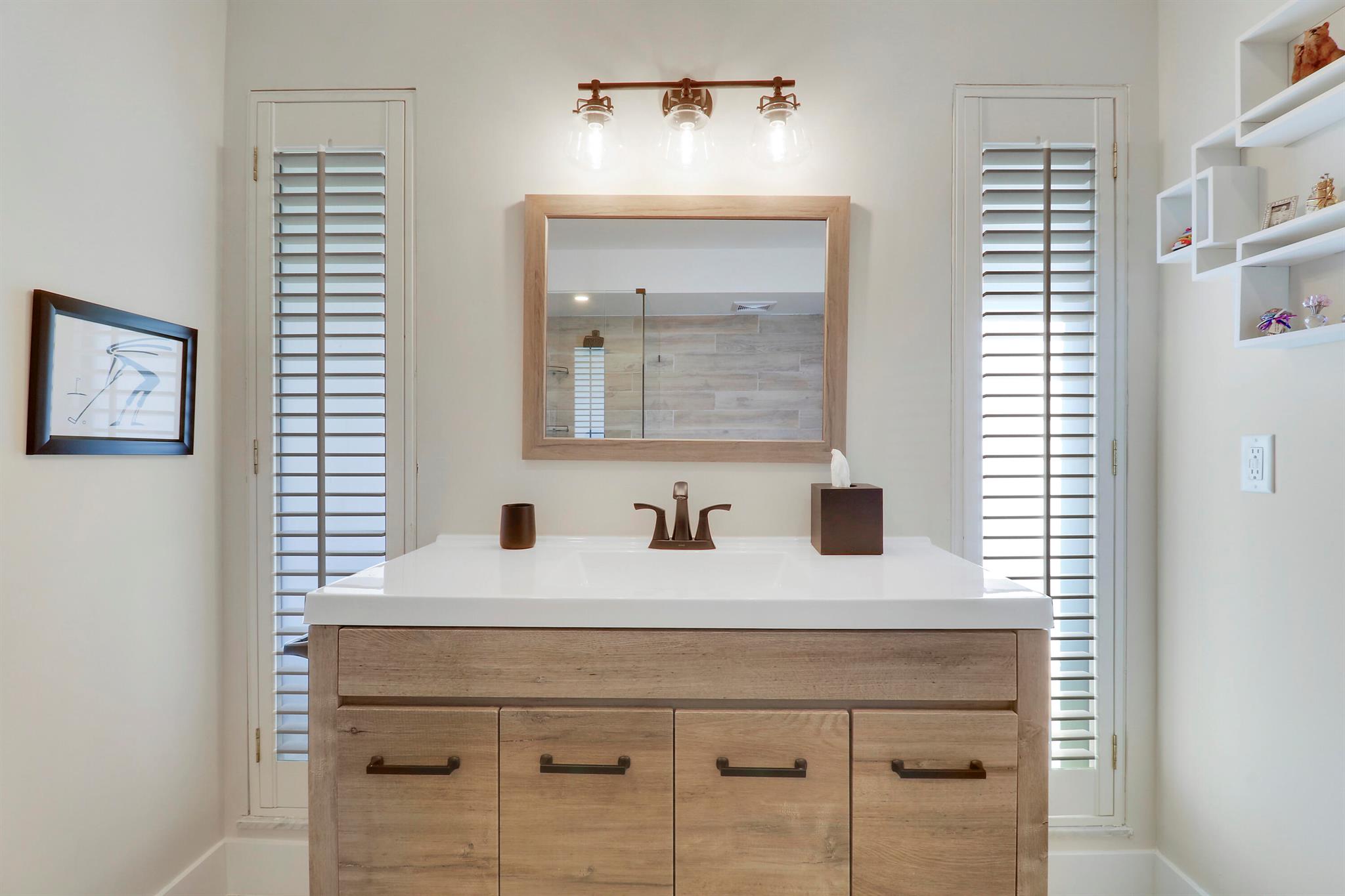 EASTPOINTE COUNTRY CLUB 5 - Residential