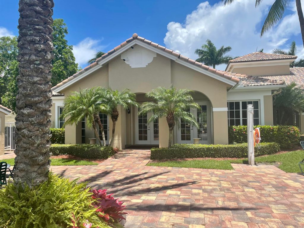 Photo of 236 Village Boulevard #1210, Tequesta, FL 33469 (MLS # R10768943)