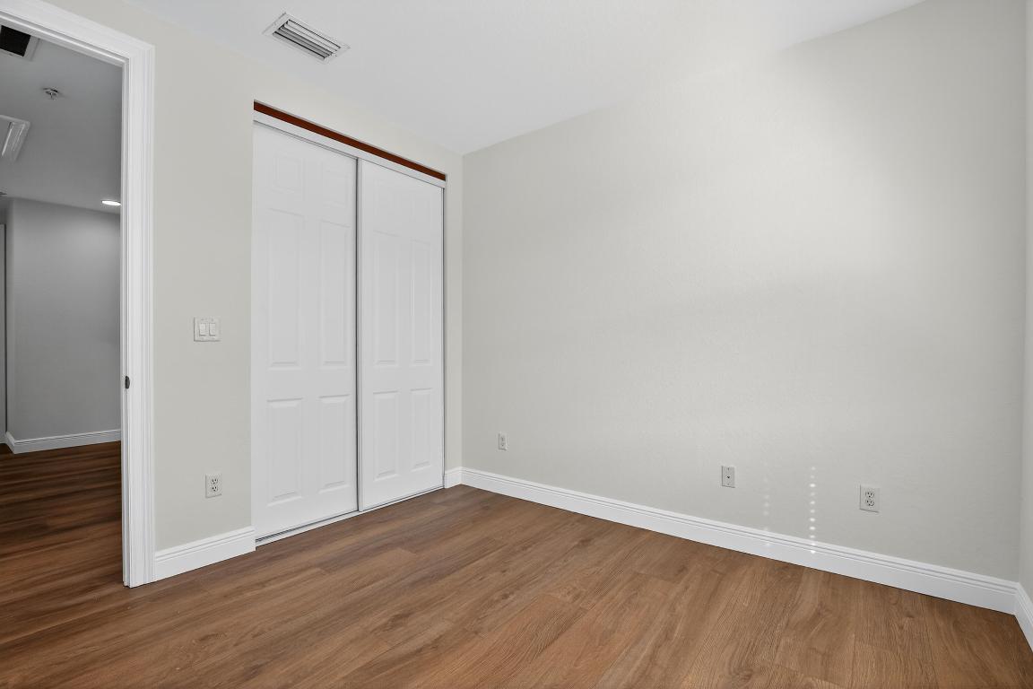 CITYSIDE CONDO - Residential Lease