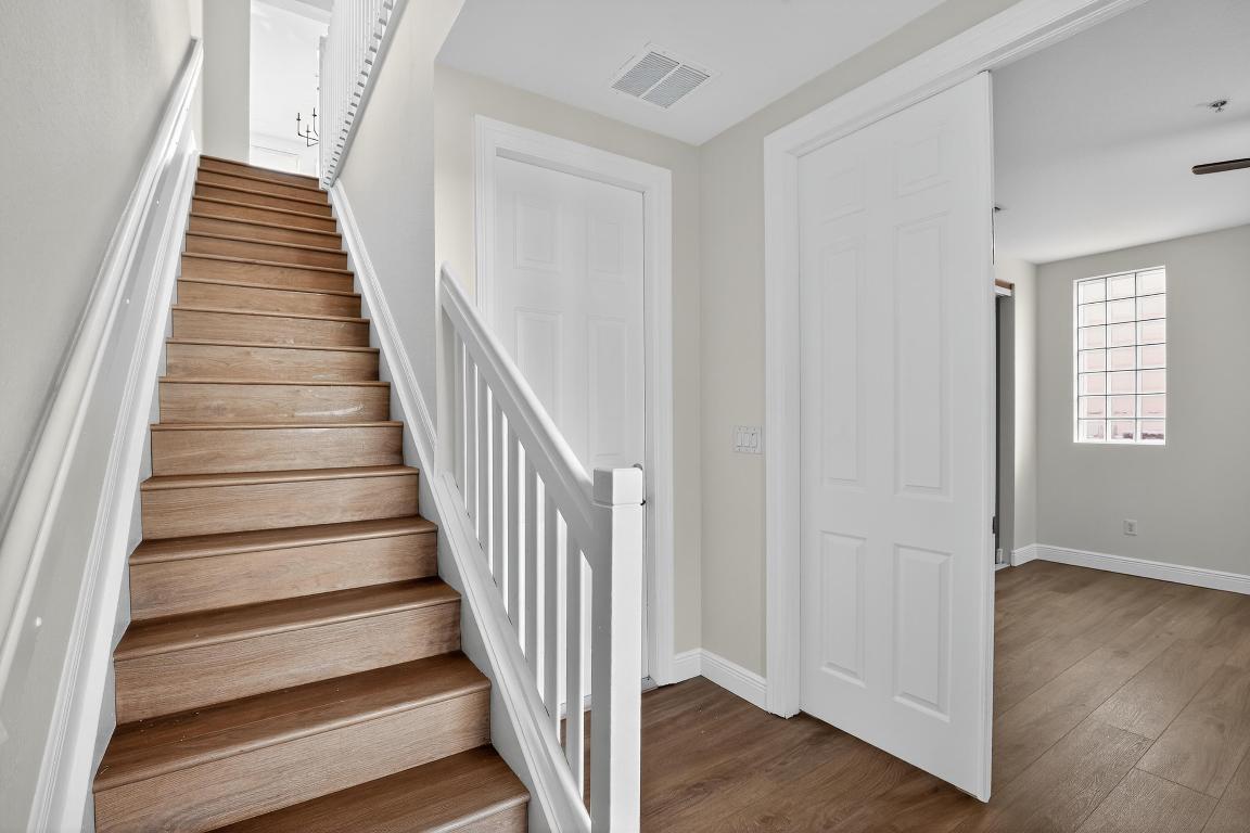 CITYSIDE CONDO - Residential Lease