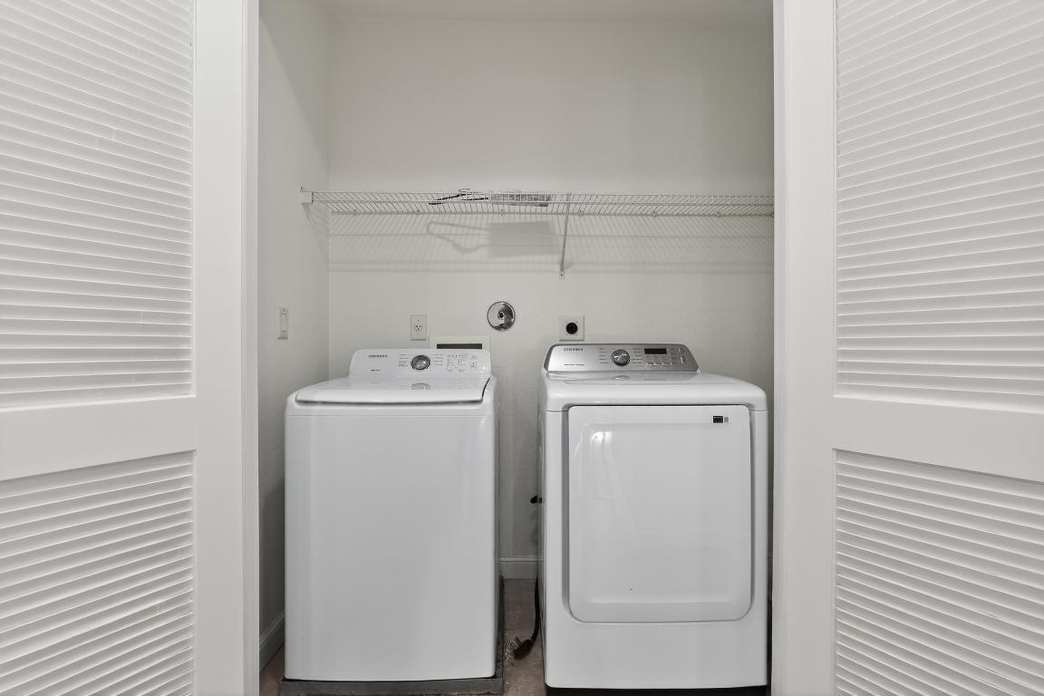 CITYSIDE CONDO - Residential Lease