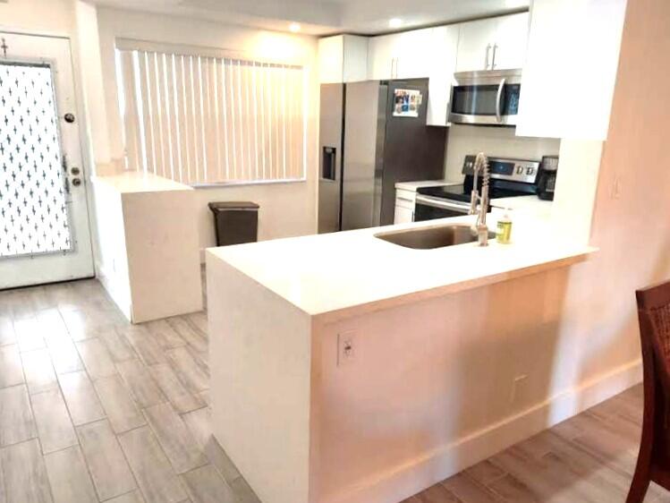 2903 Victoria Circle