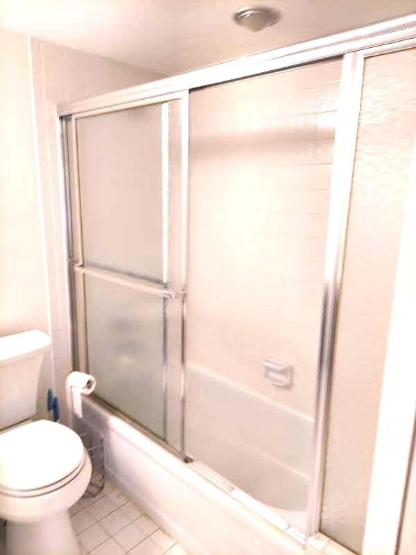 VICTORIA VILLAGE G CONDO - Residential Lease