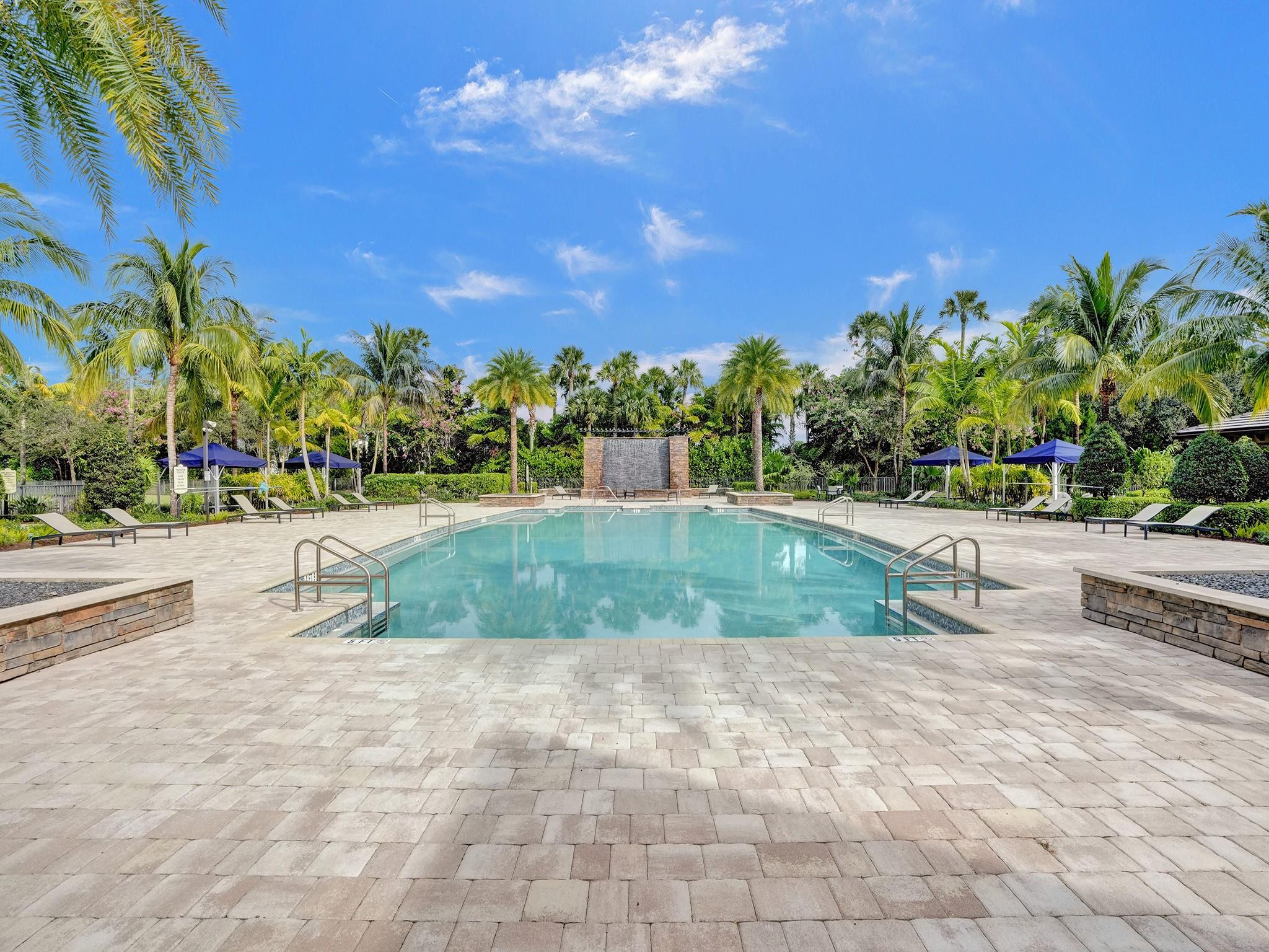 Palm Meadows Estates - Residential