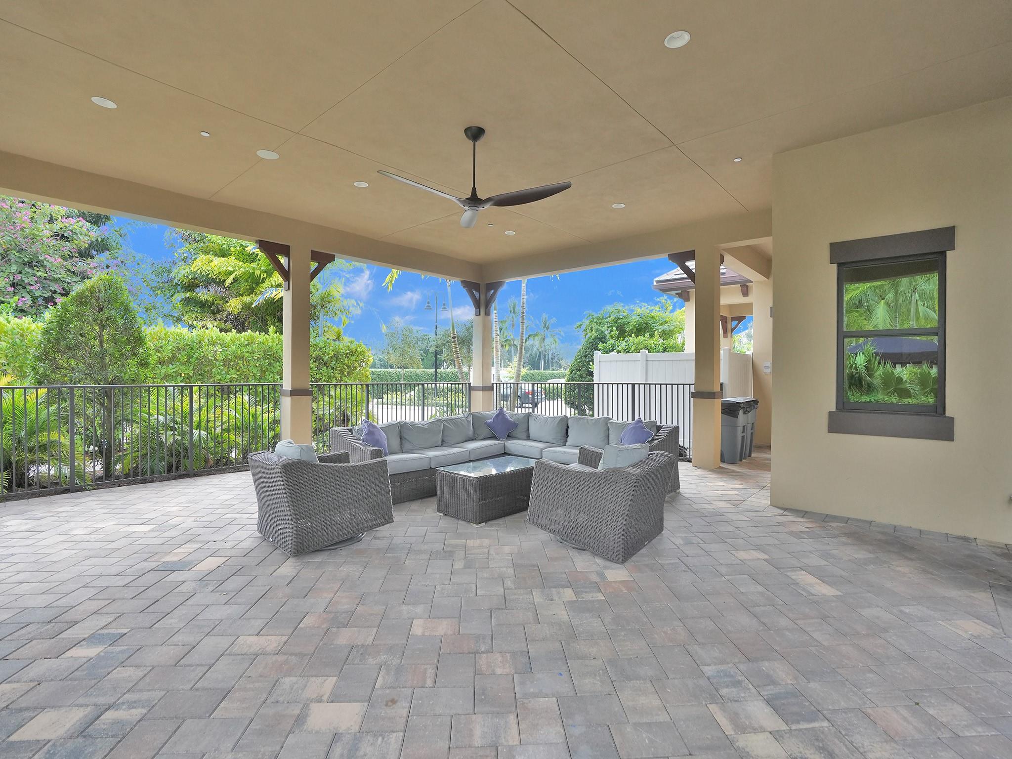 Palm Meadows Estates - Residential