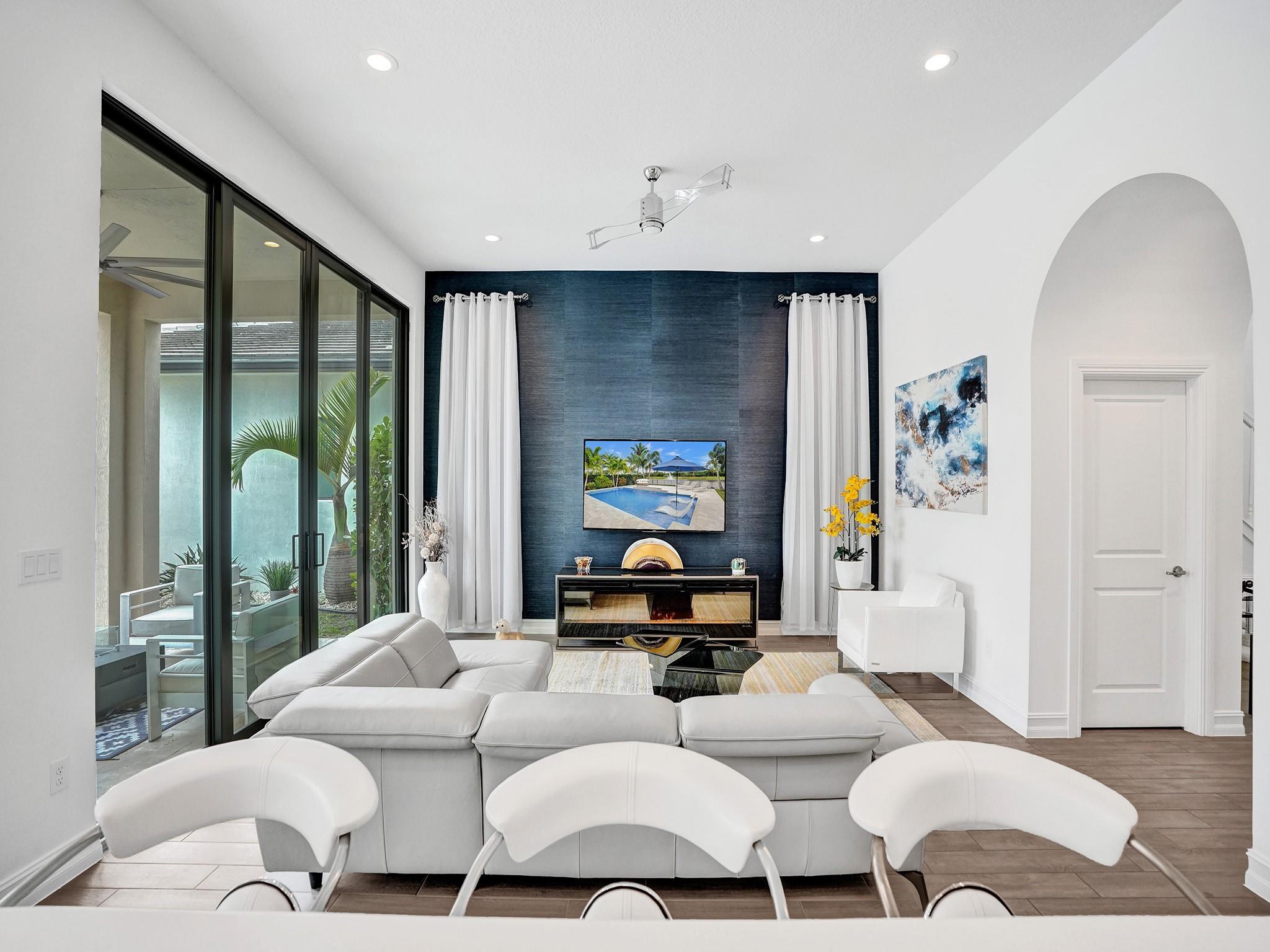 Palm Meadows Estates - Residential