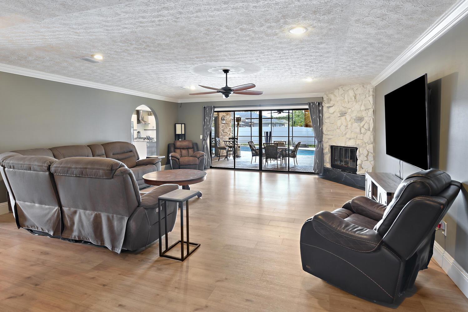 PORT ST LUCIE SECTION 10 - Residential