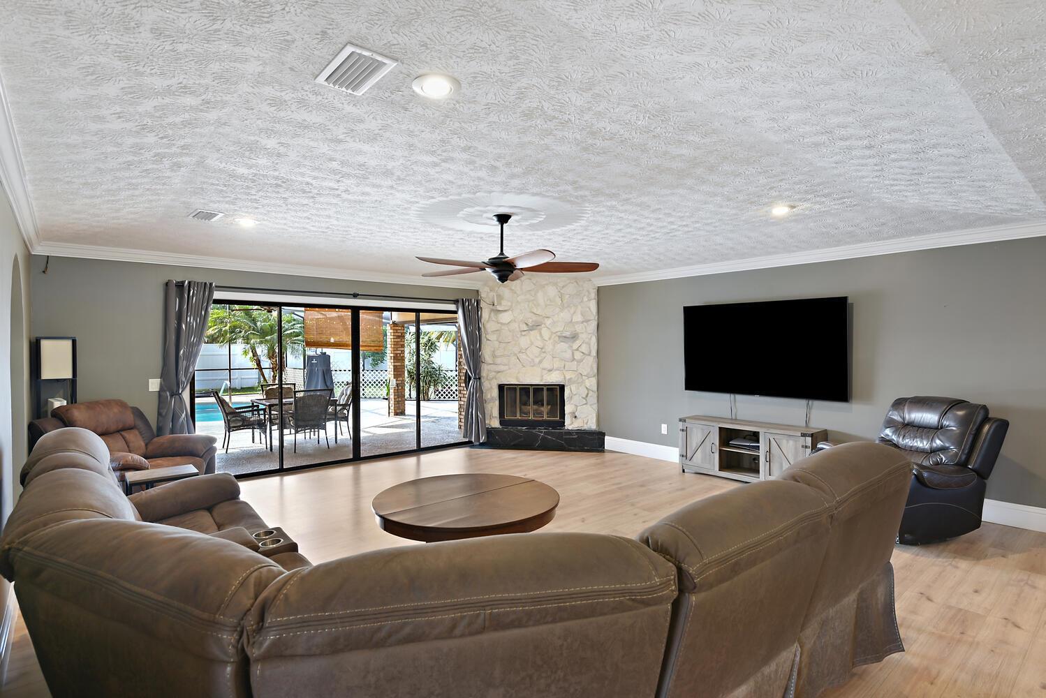 PORT ST LUCIE SECTION 10 - Residential