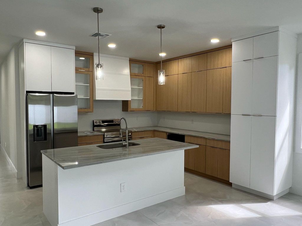 Photo of 6804 2nd Street, Jupiter, FL 33458 (MLS # R11126888)