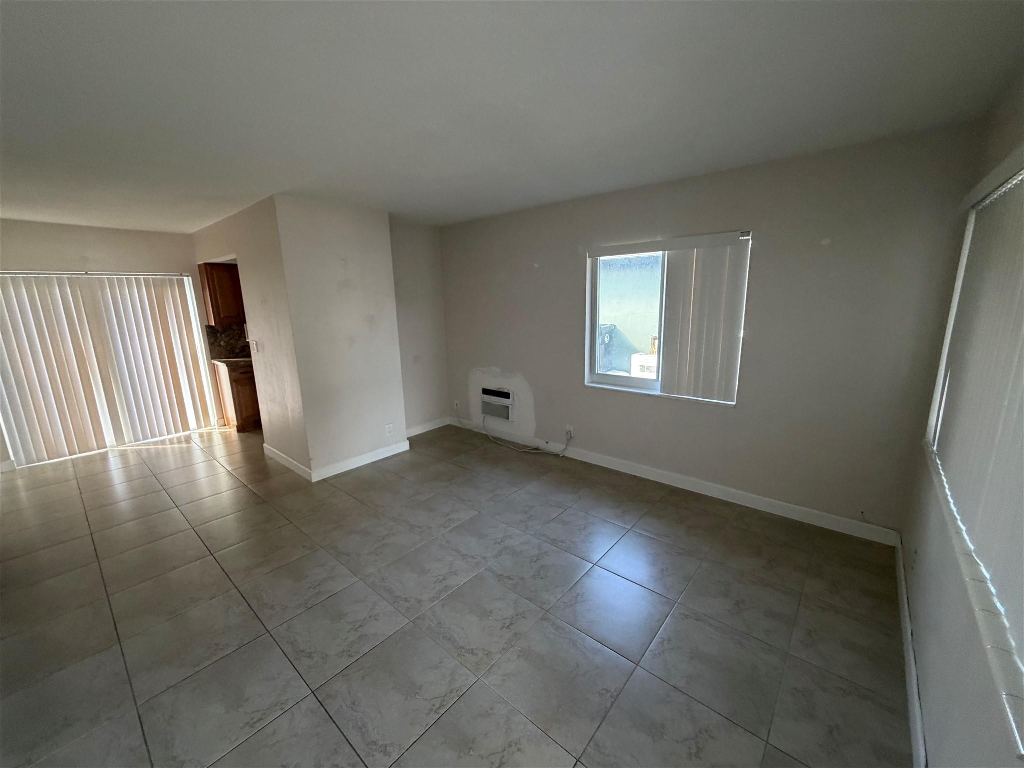 Venetian Isles 3rd Sec 47 - Residential Lease