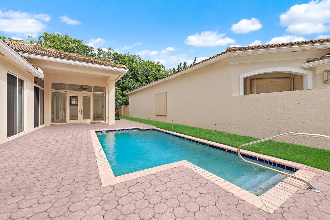 6612 NW 23rd Terrace