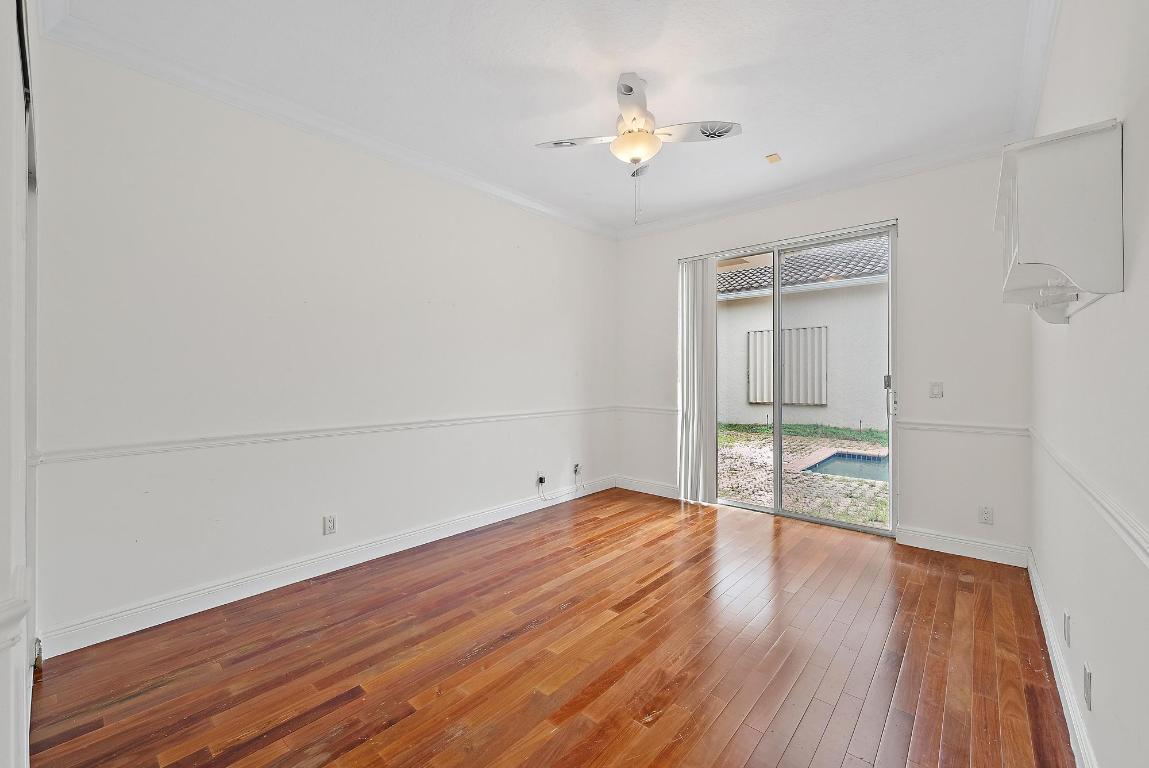 BANYANS - Residential