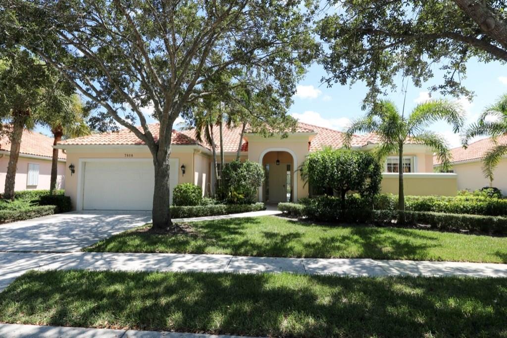 Riverwalk 11 - Residential