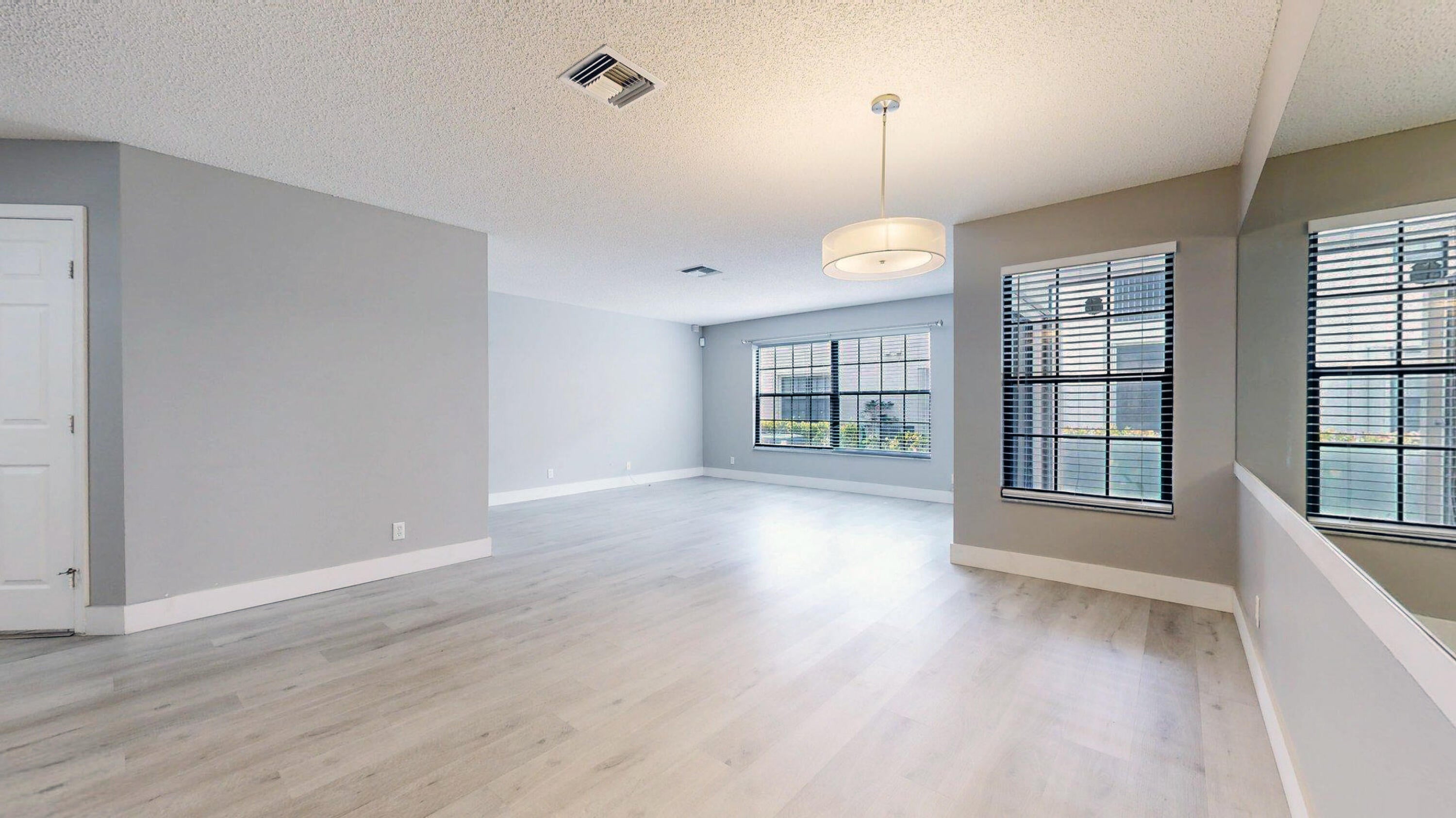 Properties 3284 Jog Park Drive