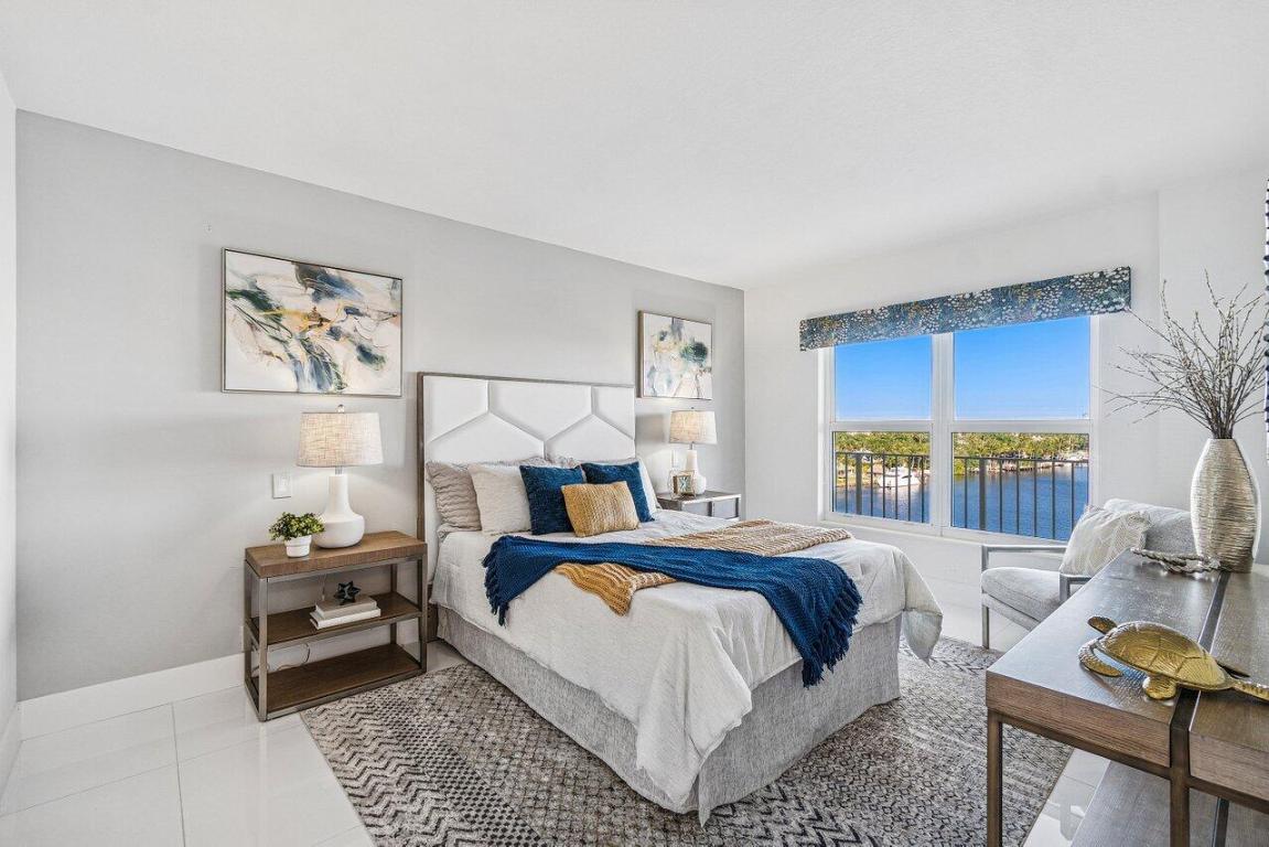 SEAGATE MANOR CONDO - Residential