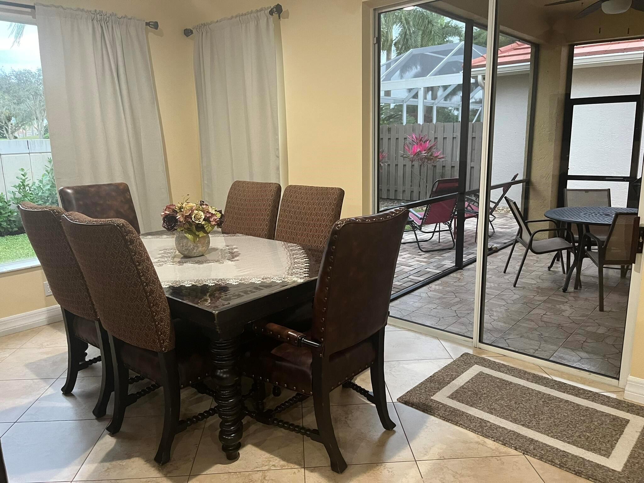 IBIS GOLF AND COUNTRY CLU - Residential Lease