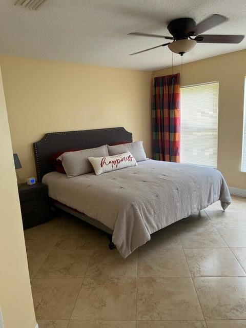 IBIS GOLF AND COUNTRY CLU - Residential Lease