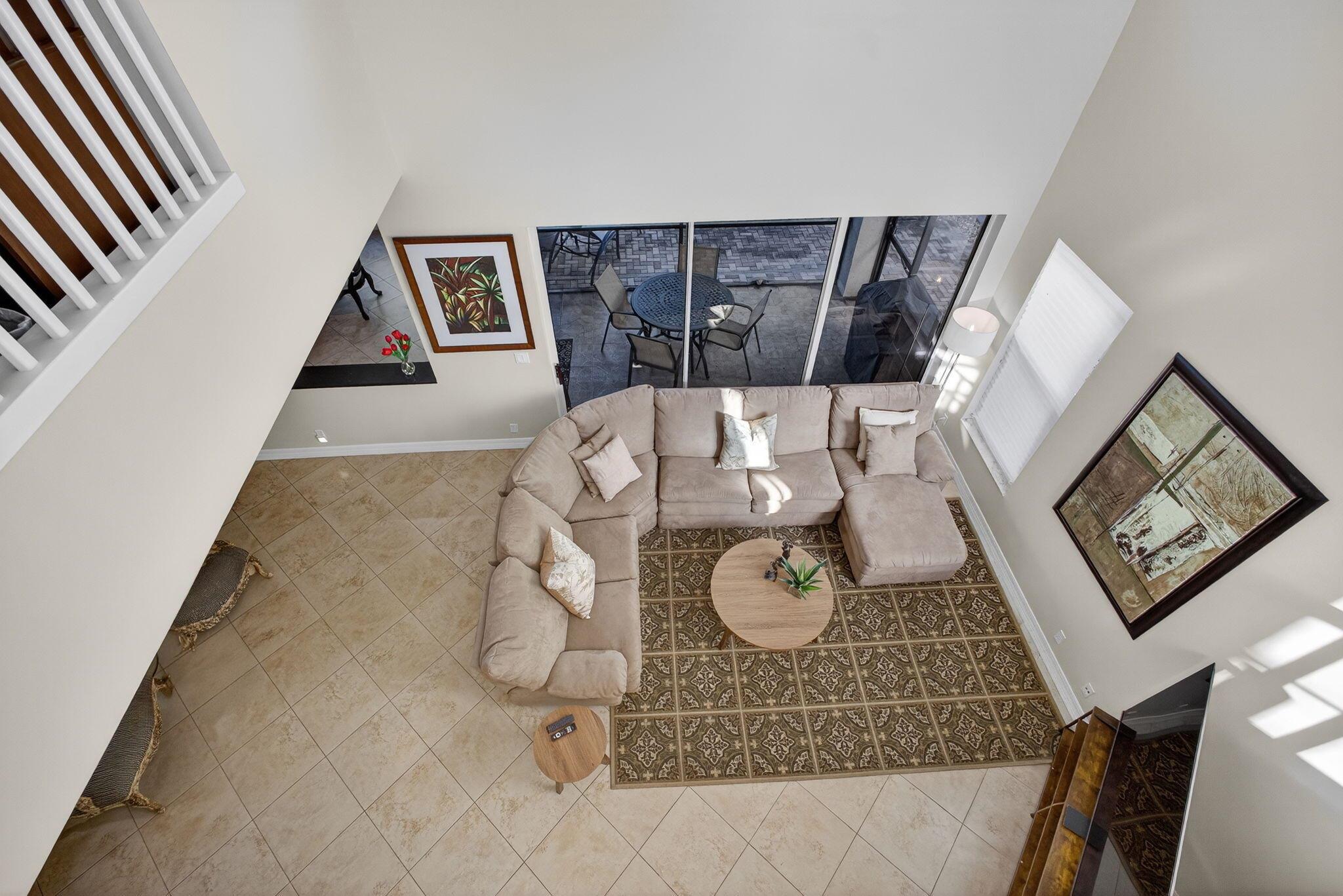 IBIS GOLF AND COUNTRY CLU - Residential Lease