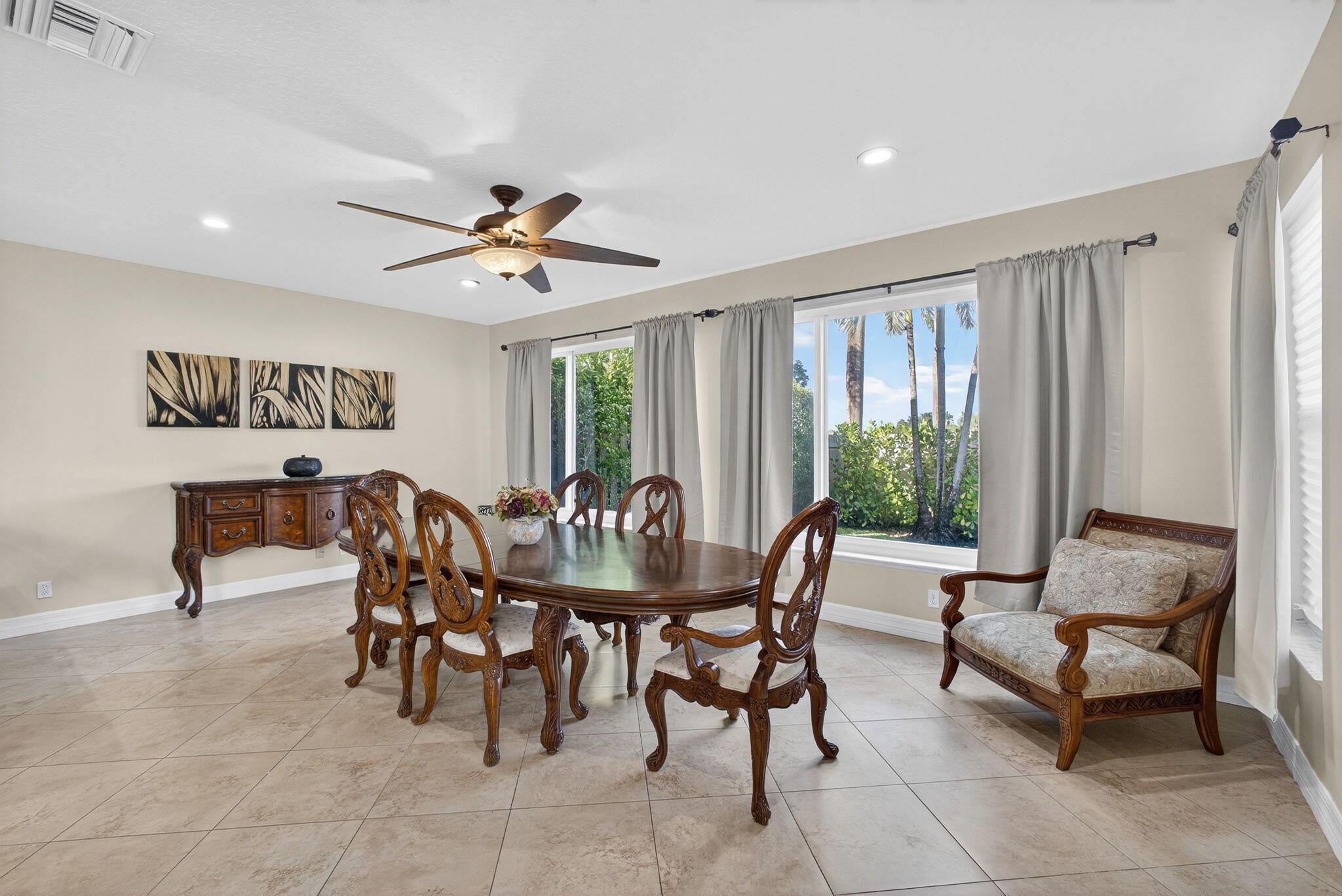 IBIS GOLF AND COUNTRY CLU - Residential Lease