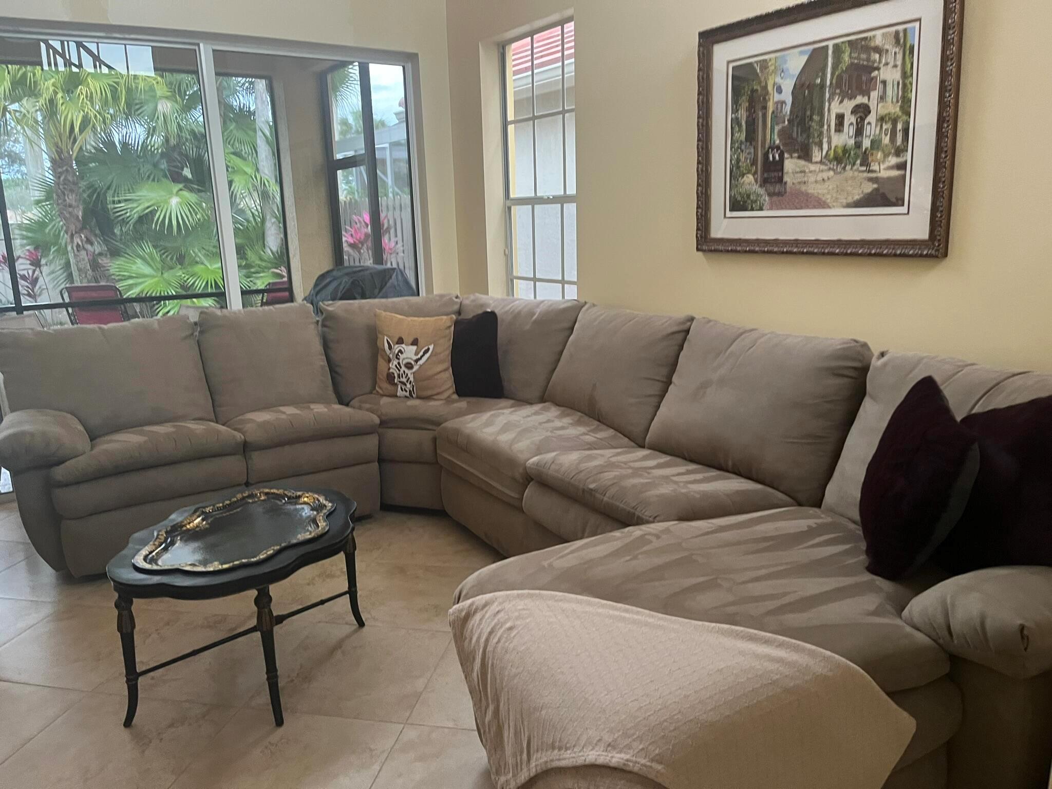 IBIS GOLF AND COUNTRY CLU - Residential Lease