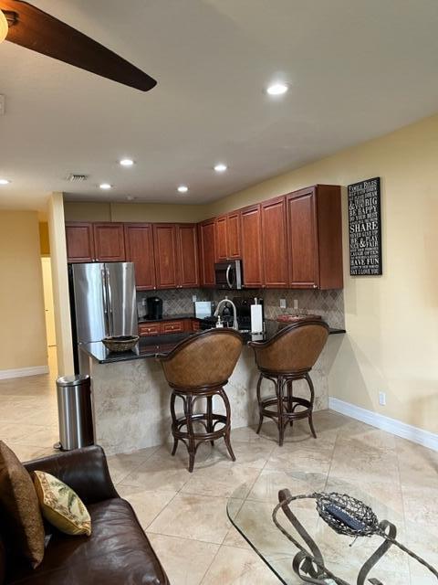 IBIS GOLF AND COUNTRY CLU - Residential Lease