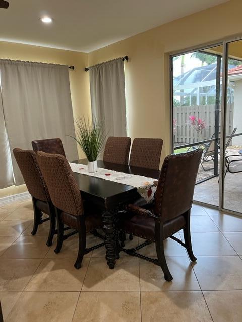 IBIS GOLF AND COUNTRY CLU - Residential Lease