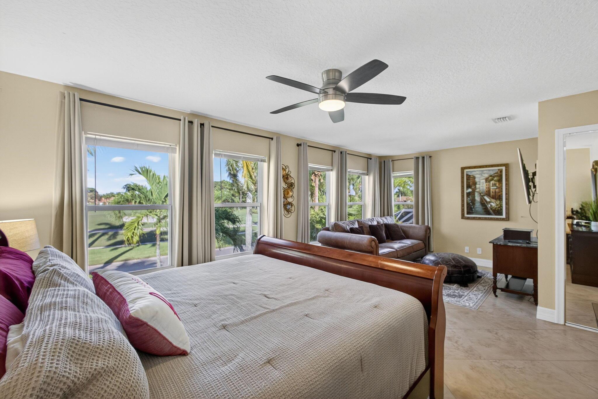 IBIS GOLF AND COUNTRY CLU - Residential Lease