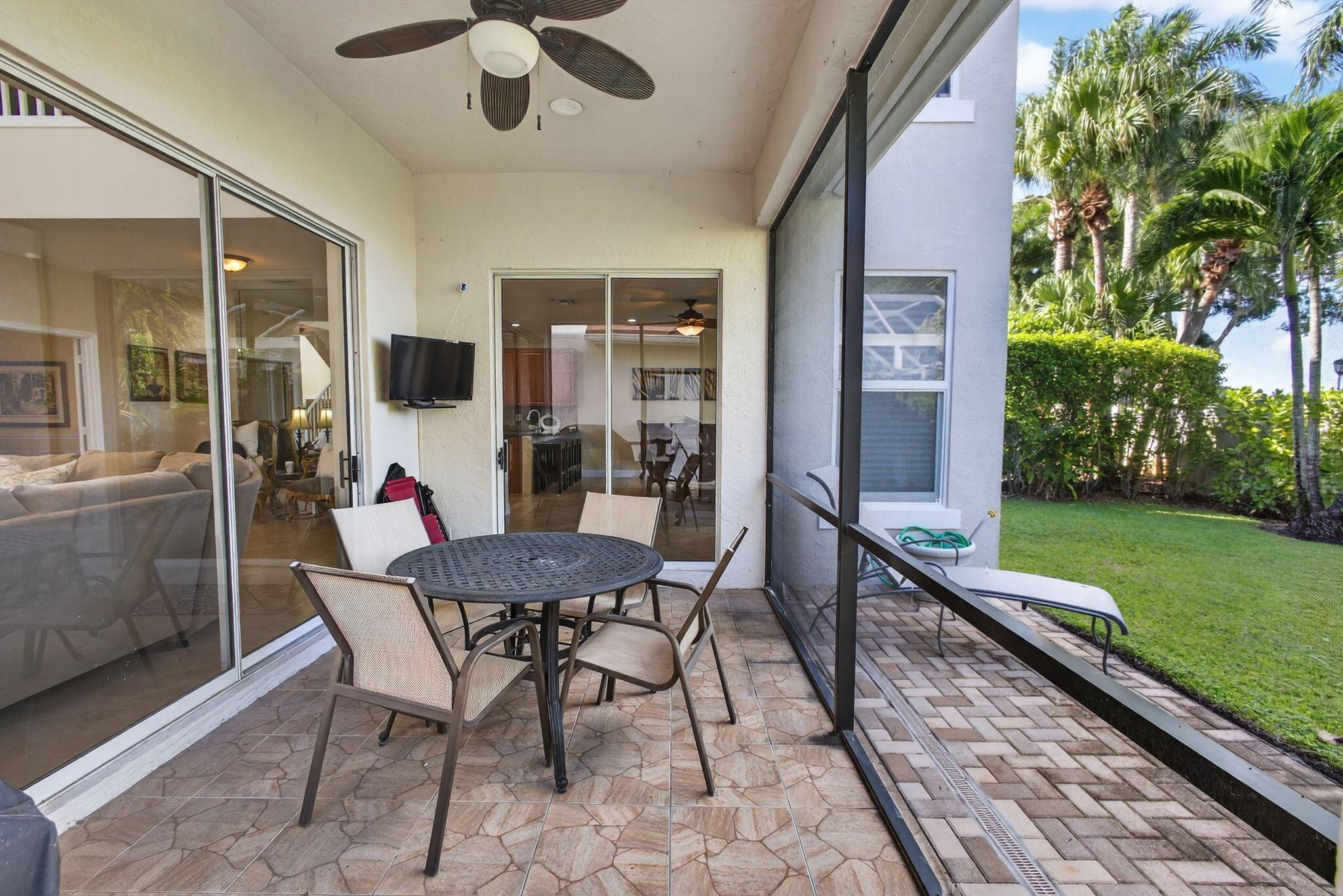 IBIS GOLF AND COUNTRY CLU - Residential Lease