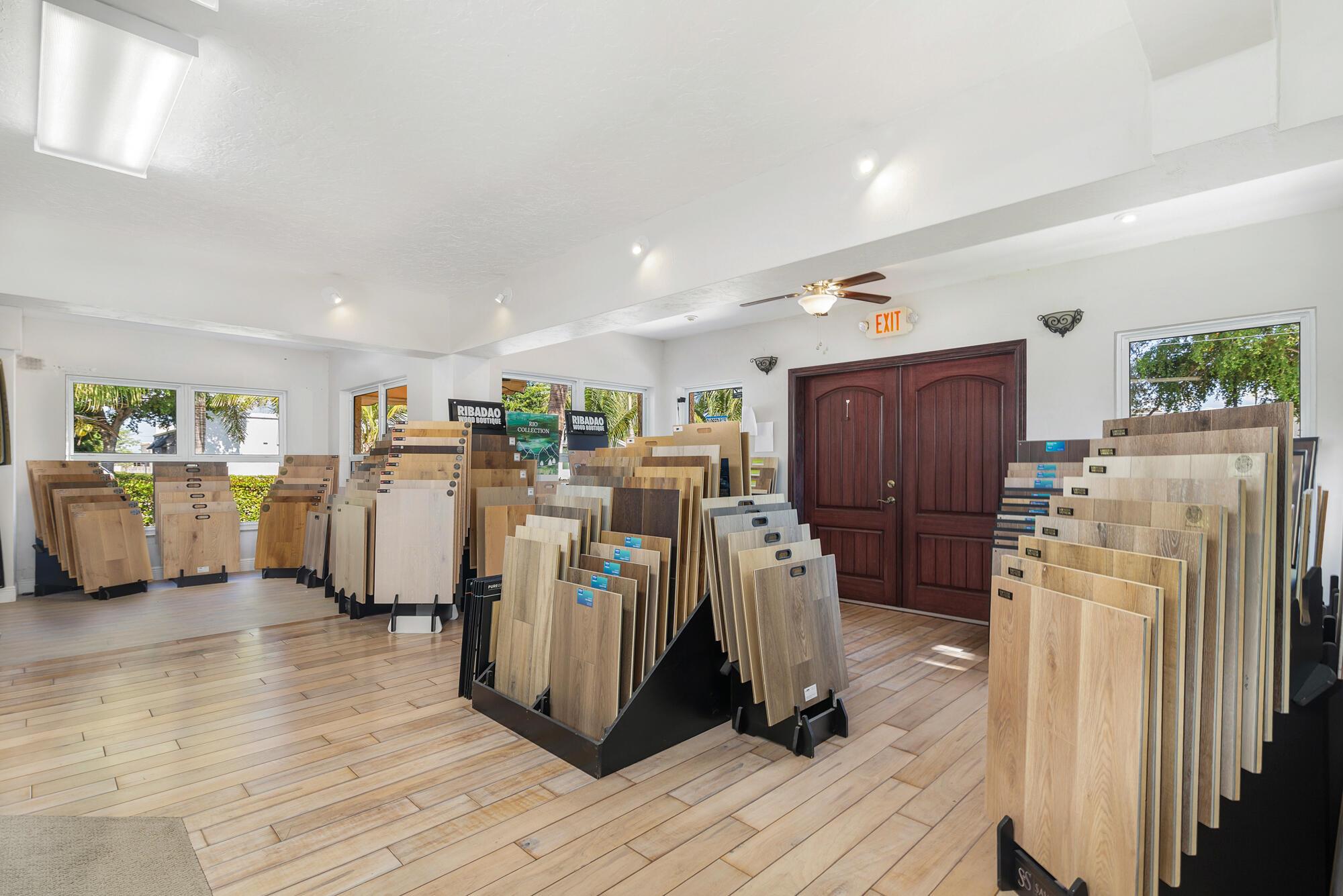 HOFMAN ADD - Commercial Sale