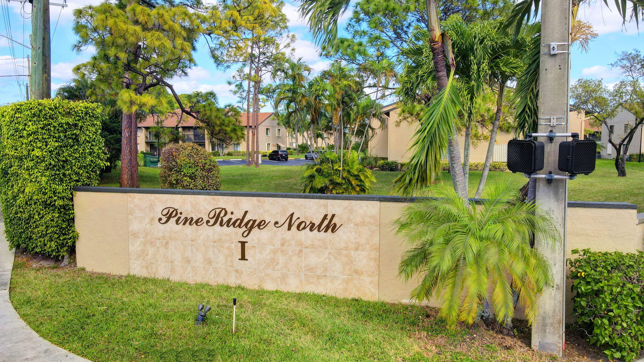 Properties 536 Shady Pine Way A2
