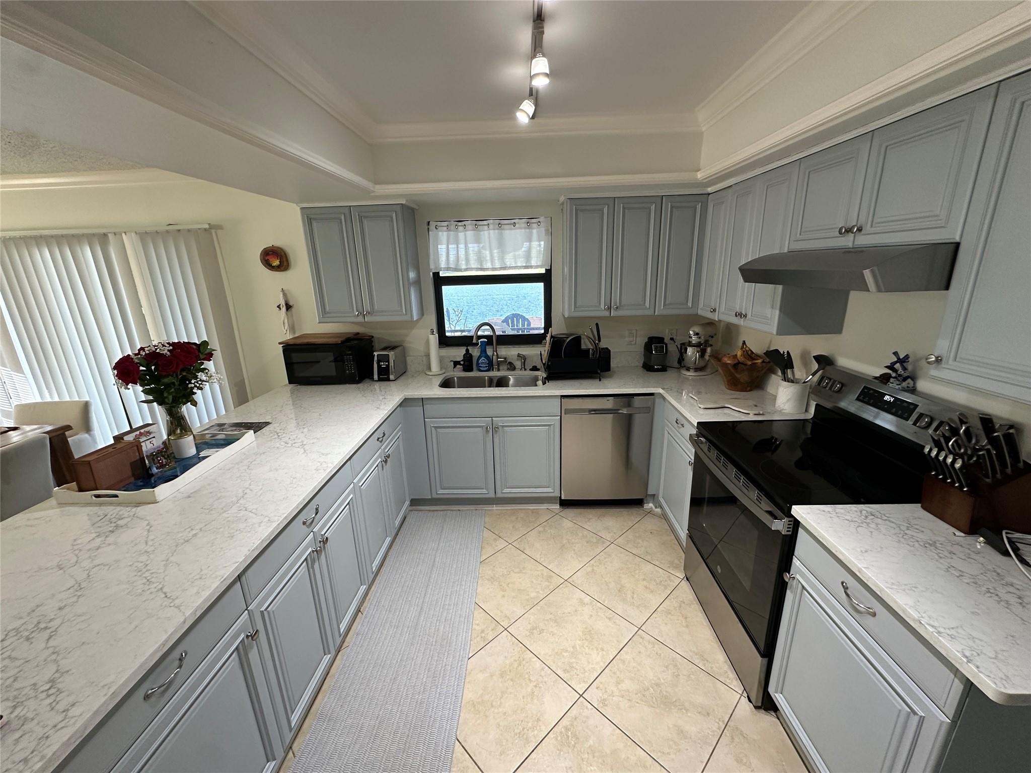 Island Estates - Residential Lease