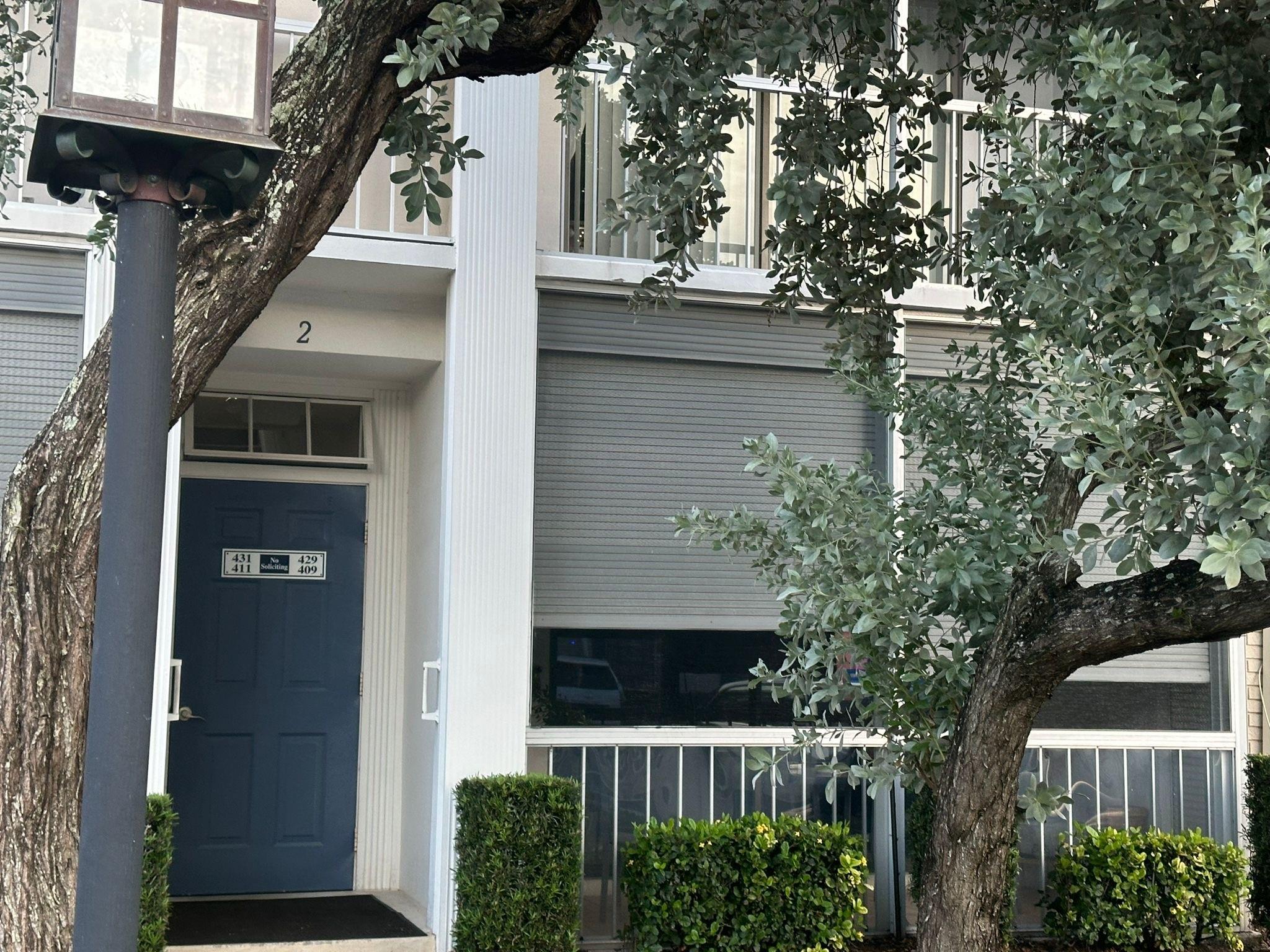 140 Cypress Club Dr 409