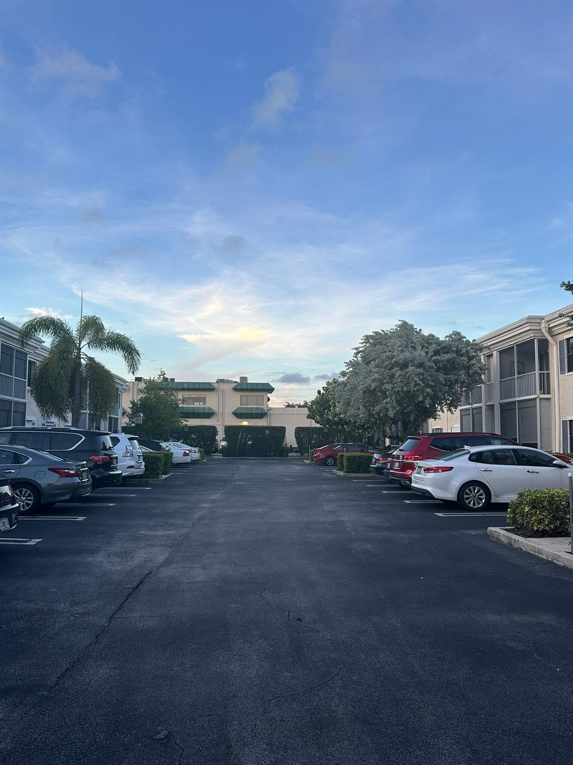 140 Cypress Club Dr 409