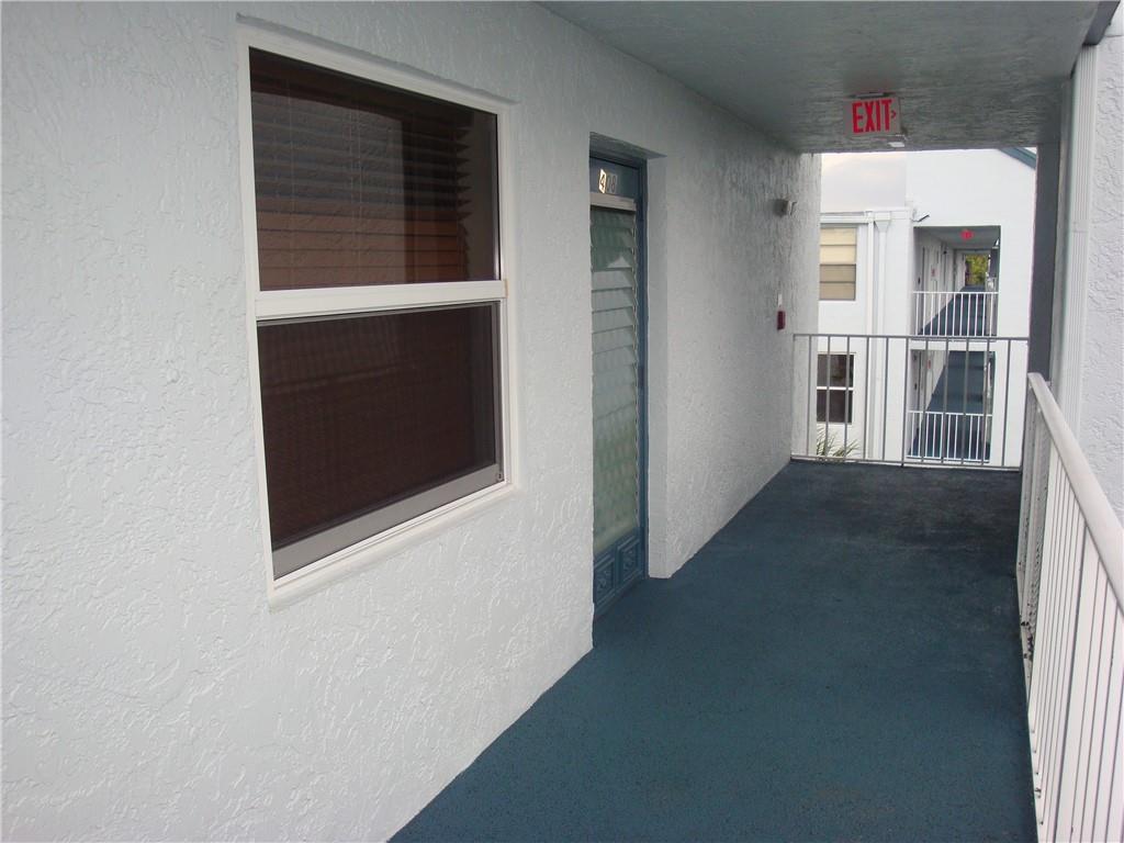 PALM SPRINGS 2 - Residential