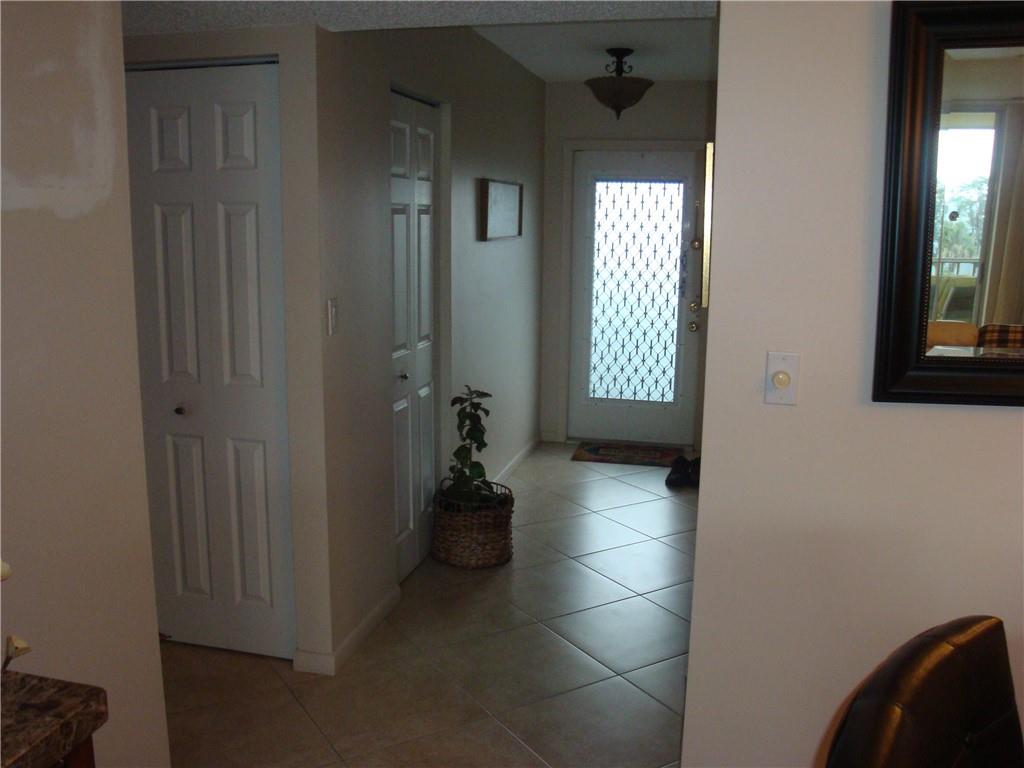 PALM SPRINGS 2 - Residential