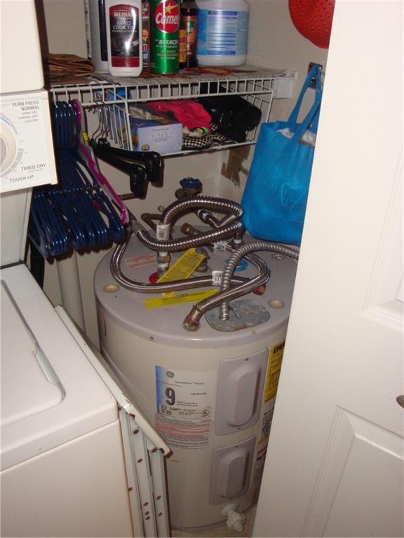 PALM SPRINGS 2 - Residential