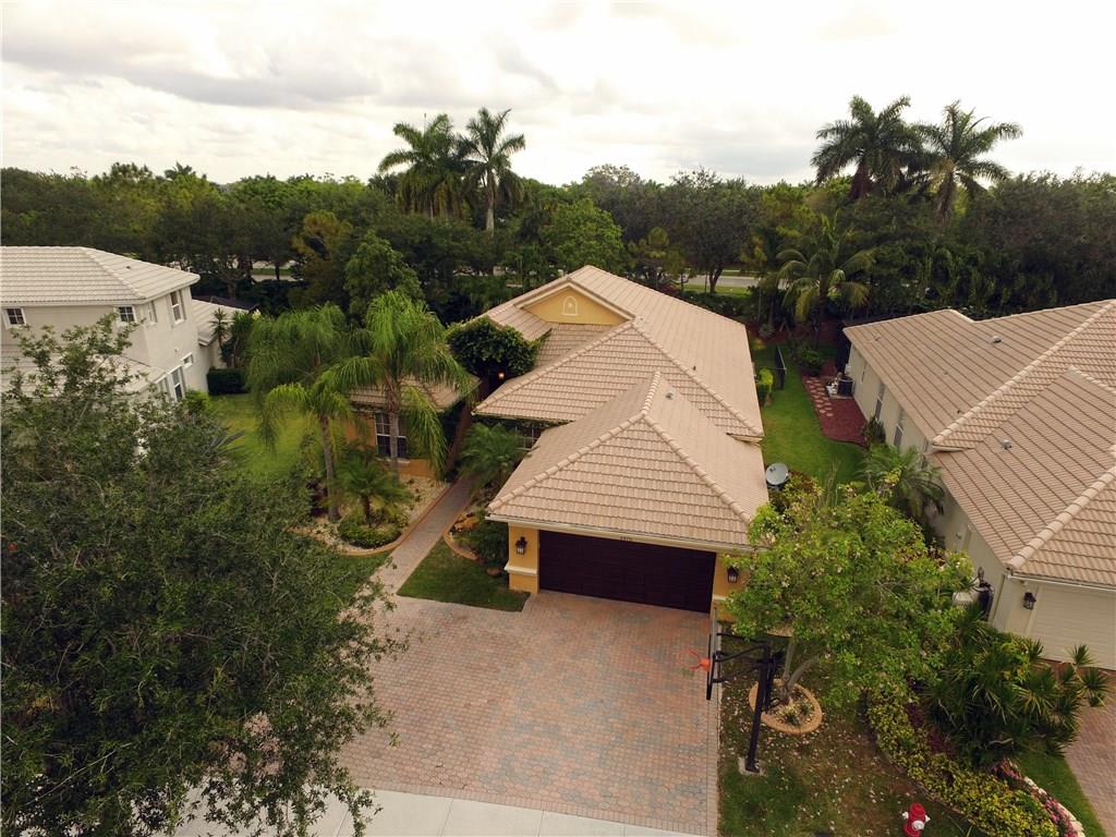 Parkland Isles - Residential