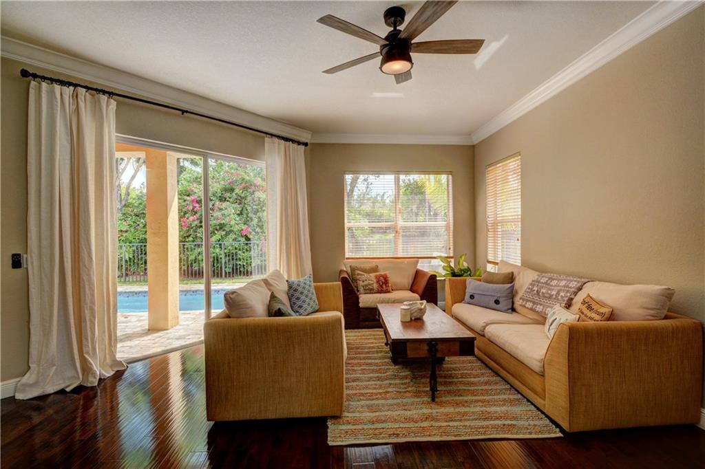 Parkland Isles - Residential