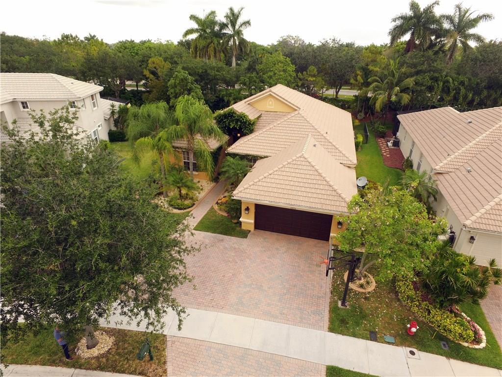 Parkland Isles - Residential