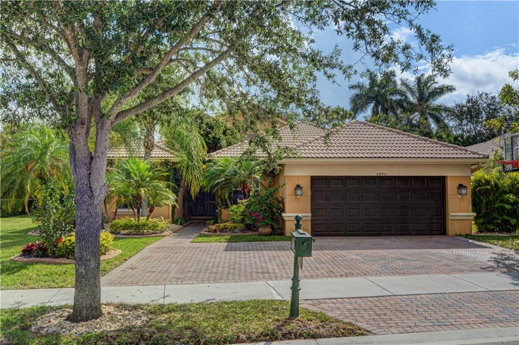 Parkland Isles - Residential