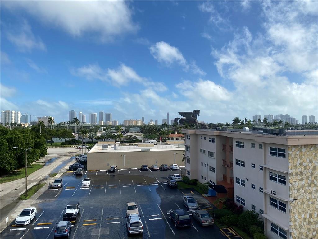 Gulfstream Third Gardens - Residential