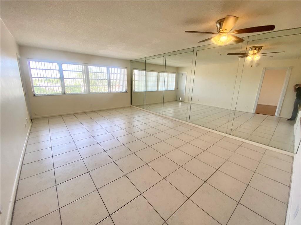 Gulfstream Third Gardens - Residential